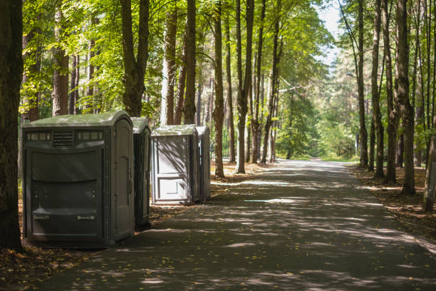 Best Deluxe Portable Toilet Rental  in Elizabeth, NJ